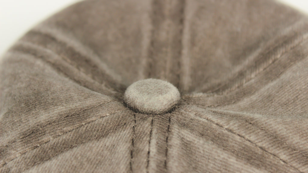 Gorra Vivir en caos | Kuntur Bogotá